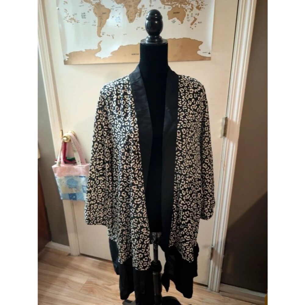 LuLaRoe L Black Cream Leopard Kimono - Open Front Duster Cardigan Boho
